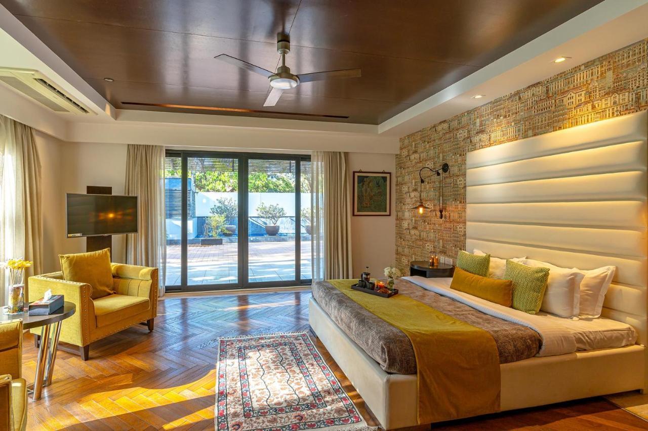 Oceanic Sunsets With River View, Comp Breakfast & Infinity Pool At Stayvista Verem Exterior foto